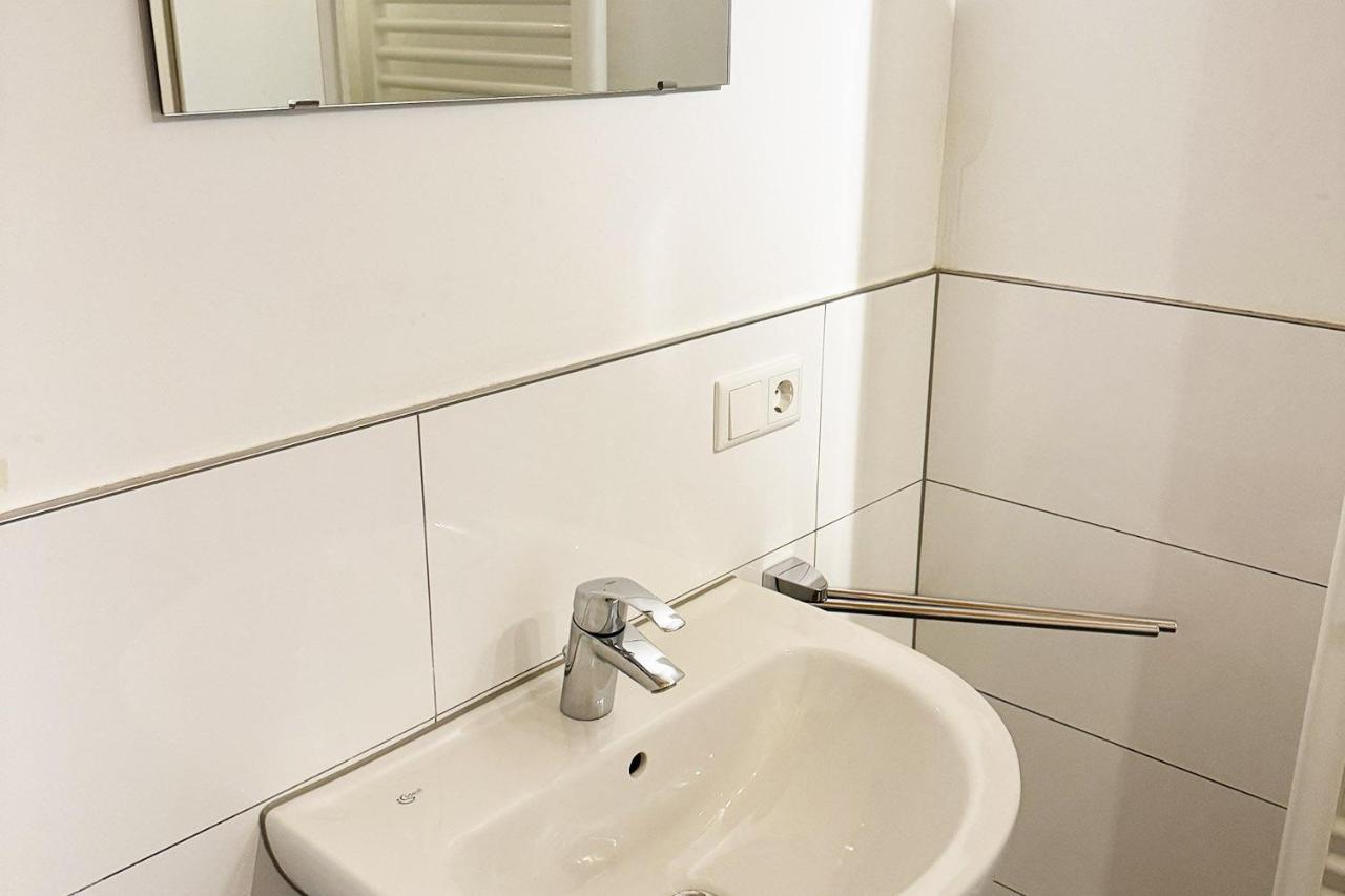 One Room Apartment In Bergisch Gladbach Kültér fotó